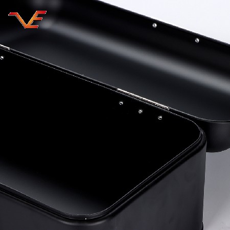 Factory direct sales black fashion simple iron can sealed savings can iron sheet bread box windowed aluminum hand