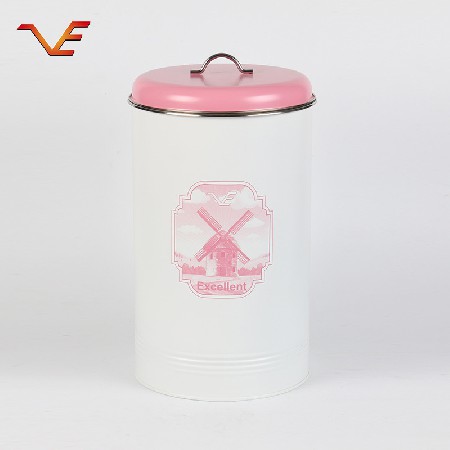 Manufacturers wholesale a large number of covered iron sheet storage cans, storage cans, household sorting, storage and sealing cans