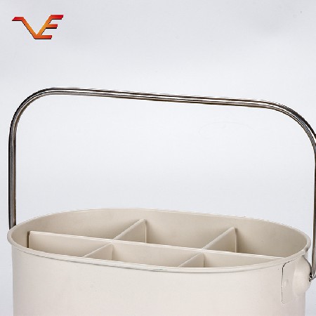 Stainless steel ice bucket directly supplied by the manufacturer Large capacity beverage ice bucket Elliptical six grid ice bucket Egg type ice bucket