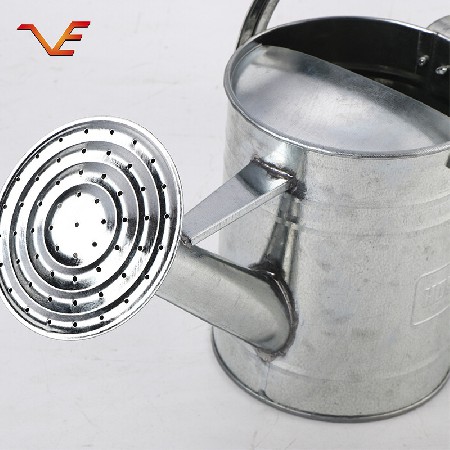 Wholesale, custom-made iron sheet thickened watering bucket, watering flowers and vegetables, watering pot, gardening, iron bucket, watering pot