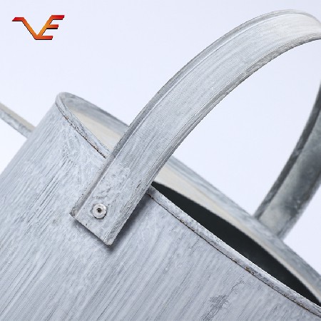 General iron watering can Portable and convenient watering, cleaning and moisturizing, directly supplied by the factory