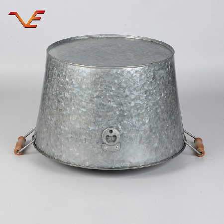 Iron bucket with handle manufacturer can add logo for wholesale in large quantities. Multiple specifications can be selected. Galvanized iron bucket